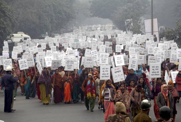 Siguen las manifestaciones contra las violaciones de mujeres en India