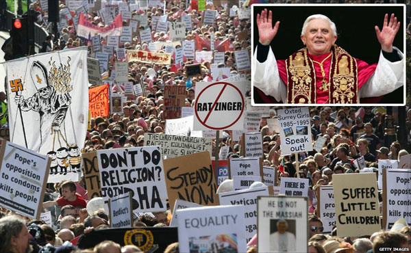 Renunció el Papa tras una ola de escándalos