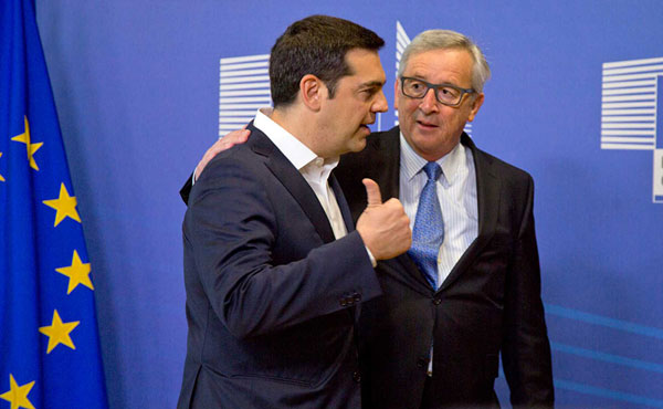 The government of Syriza, headed by Alexis Tsipras, who claims to be of the left, ended up giving in and agreeing to new adjustments against the Greek people. 