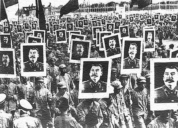 China 1950. Millones en el mundo creyeron en la figura de Stalin