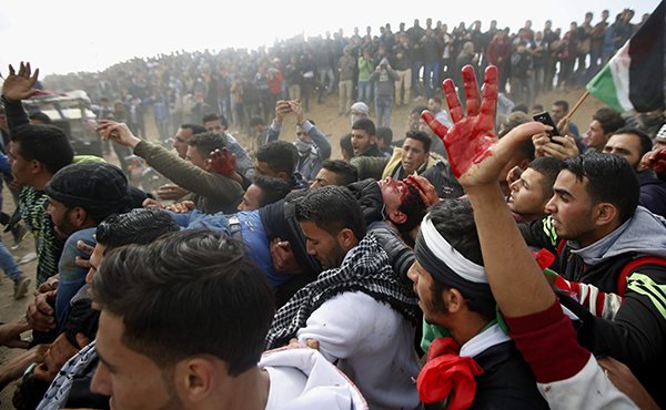 Heridos en Gaza por la represión sionista
