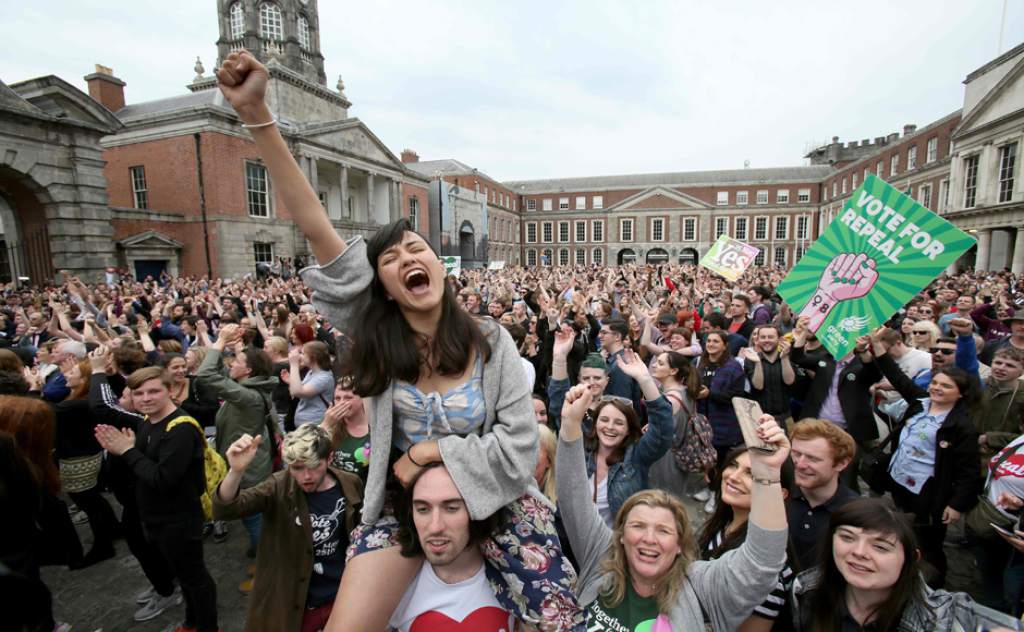 En Dublin festejos por el Plebiscito