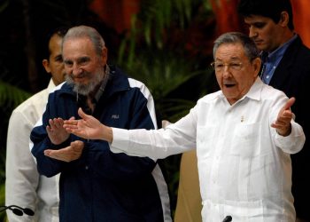 Raul y Fidel Castro ratifican la restauración capitalista en Cuba