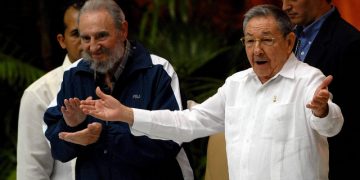 Raul y Fidel Castro ratifican la restauración capitalista en Cuba