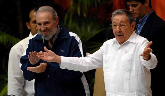 Raul y Fidel Castro ratifican la restauración capitalista en Cuba