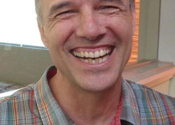 Josep Lluis del Alcazar de Lucha Internacionalista del Estado Español saluda al IV Congreso Mundial de la UIT-CI