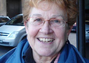 Mercedes Petit de Izquierda Socialista de Argentina saluda al IV Congreso mundial de la UIT-CI