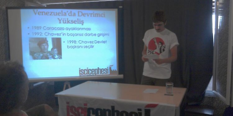 Imagen del acto en Turquía en apoyo a la candidatura obrera de Orlando Chirino para las elecciones presidenciales de Venezuela