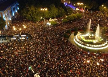 Estado Español: Inmensa manifestación en Madrid contra los planes de austeridad de Rajoy.