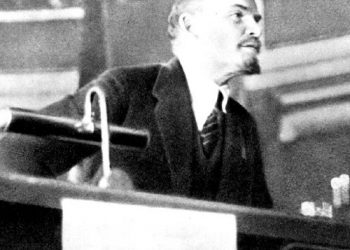 Discurso de Lenin en el II Congreso de la III Internacional, realizado en el Palacio Taurichesky de Petrogrado. Rusia,1920.