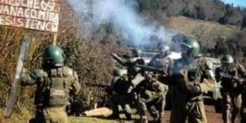Chile: el gobierno de Piñera nuevamente reprime al pueblo mapuche que pelea por sus tierras arrebatadas.