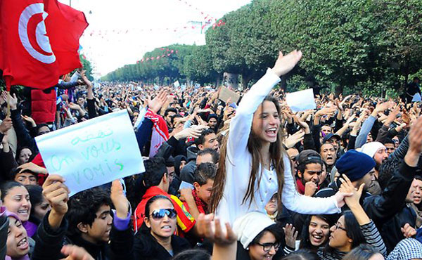 Manifestación en Túnez para exigir justicia por el asesinato de Choukry Belaïd