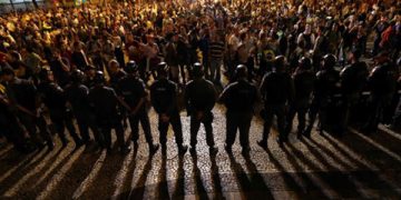 Protestas en Bello Horizonte el 26-6-2013 frente al estadio Mineirao