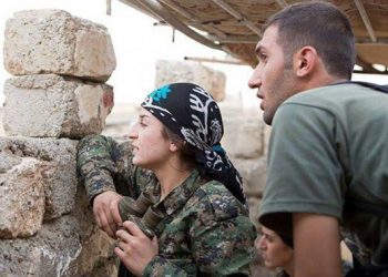 La ciudad de Kobane, población de mayoría kurda al norte de Siria, había sido controlada por el pueblo kurdo en medio del proceso de rebelión popular iniciado en el 2011 contra la dictadura de Bashar Al Assad.