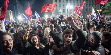 Without a break with the Troika, the EU and the debt payments, there will be no solution for the workers and youth of Greece.