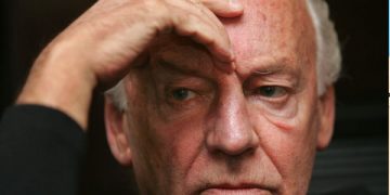 Nos “miente” esta vez Eduardo Galeano. No se puede haber muerto, cuando él mismo dijo que la muerte era mentira.