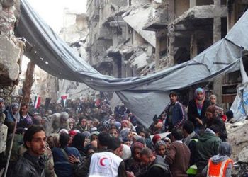 El barrio palestino de Yarmuk, al sur de Damasco, sufre desde mediados de 2013 un asedio, por parte de la dictadura de Basahr Al Assad, que ha llevado a una profunda crisis humanitaria.