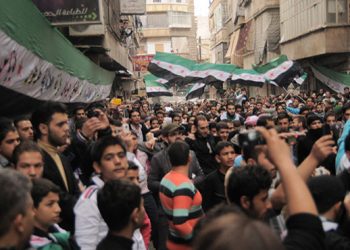 Lo que está sucediendo desde marzo de 2011 en Siria es una verdadera revolución, que hoy todavía se mantiene, a pesar de toda la violencia y las atrocidades del régimen sirio contra el pueblo alzado.