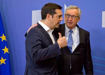 El gobierno de Syriza, encabezado por Alexis Tsipras, que se reclama de izquierda, terminó cediendo y pactando nuevos ajustes contra el pueblo griego. El ala izquierda de Syriza salió a oponerse y a denunciar el pacto de su gobierno. También lo hicieron otros sectores de la izquierda griega.
