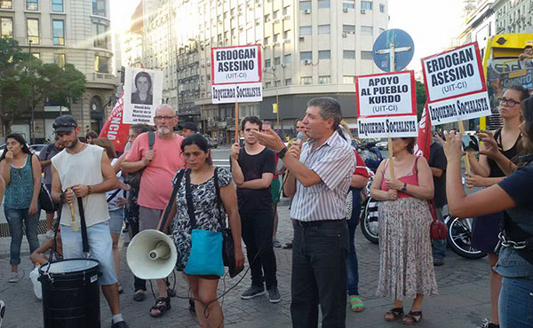Buenos Aires - Entre los oradores del acto estuvo nuestro dirigente nacional y Diputado electo Juan Carlos Giordano, Nora Cortiñas, representantes de la comunidad kurda y palestina y dirigentes de PO, PTS, CS, entre otros.