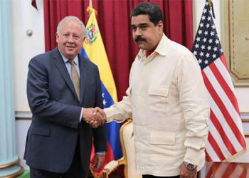 Thomas Shannon y Nicolás Maduro: Ese diálogo no traerá nada bueno para el pueblo trabajador