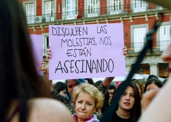 Las mujeres del mundo conmemoramos la lucha de las hermanas Mirabal y salimos a pelear contra la violencia patriarcal y capitalista que nos asedia y nos mata en todo el mundo.