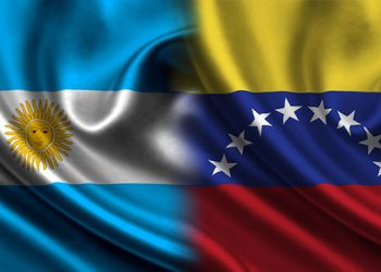 Como venezolanos y activistas de izquierda residentes en Argentina, tenemos una posición distinta sobre la situación de nuestro país y la política del gobierno chavista. En ningún otro país se ha aplicado en los últimos años un ajuste de las dimensiones que vemos en Venezuela.
