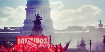 Izquierda socialista en lucha contra la reforma de las jubilaciones