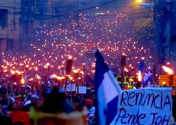 Honduras se moviliza contra el fraude