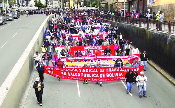 Bolivia movilizada contra el código penal