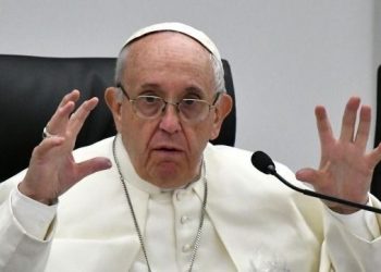 El Papa declaro contra las mujeres contratar un sicario para resolver un problema