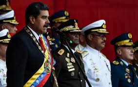 Maduro y militares