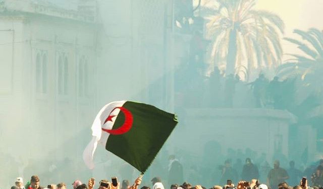 20190409-Argelia---rebelion-en-las-calles