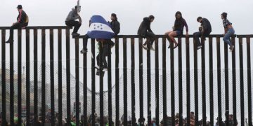 migrantes-acuerdo-trump-amlo-caravana-reuters