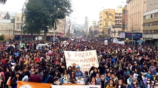 5cf9251bbe547 324x182