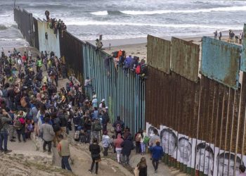 amlo 10.jpg 112278454