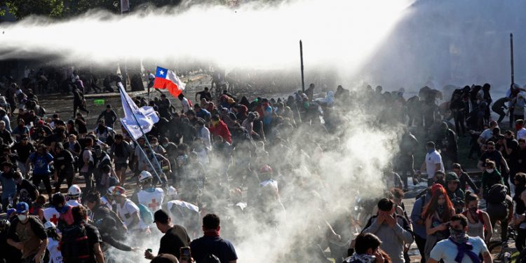 5dadad2f59bf5b0414104af4