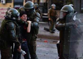 chile-represion-231119