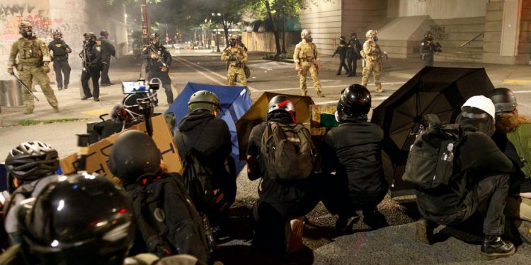 5f18a151988ee360de72a965