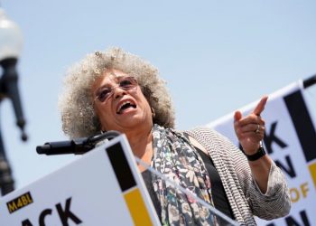 E6NUEOYXM4LERACRIGDOWKWMFY