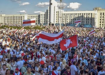 estiman-mil-personas-manifestaciones-lukashenko 0 11 1024 637