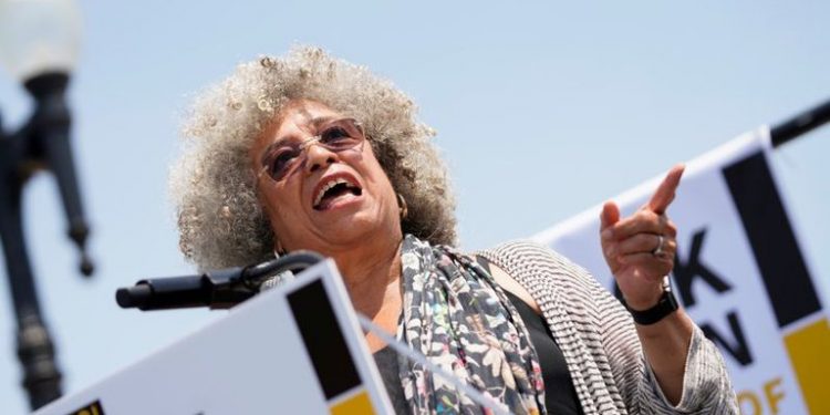 E6NUEOYXM4LERACRIGDOWKWMFY