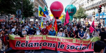 105783-huelgas-20en-20francia 1