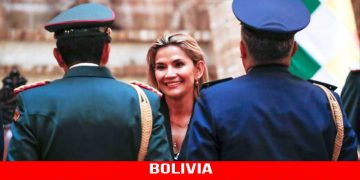 51048016f7e25cd9d975756607610d95 XL