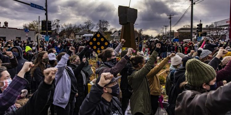 Racist cop who murdered George Floyd convicted