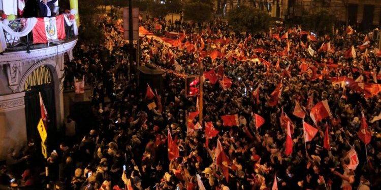 Perú: Transformar los votos en organización y lucha para garantizar el triunfo de Castillo