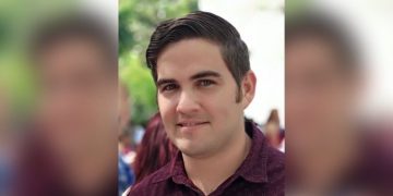 CUBA: CAMPAIGN FOR RESTITUTION OF PROFESSOR EXPELLED FROM UNIVERSITY