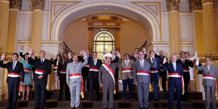 Perú: Ninguna confianza al Gobierno ni a su Gabinete!