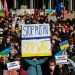 Por un Movimiento unitario mundial por: Fuera las tropas de Putin de Ucrania. En apoyo a la resistencia del pueblo ucraniano. No a la OTAN