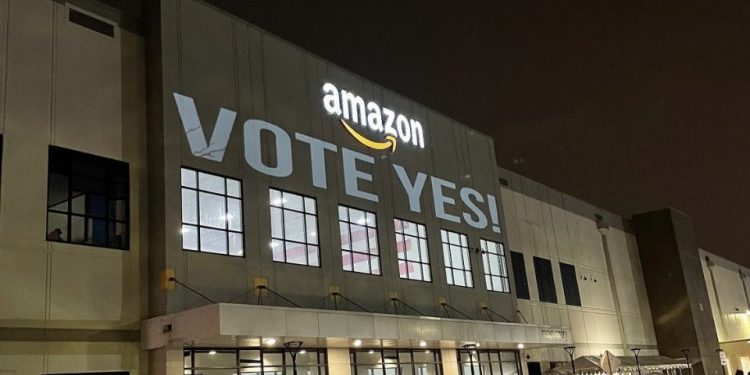 Estados Unidos: Gran triunfo laboral en Amazon